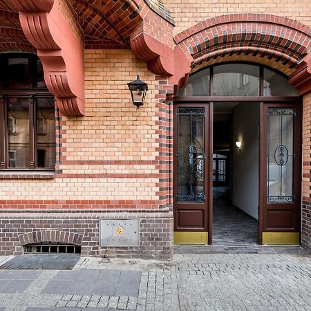 Apartments City Center Saint Wojciech By Renters Poznan Bagian luar foto